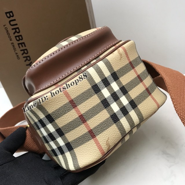 Burberry專櫃新款中古款圓蛋包 巴寶莉戰馬Pvc配牛皮小斜挎包 yxb1142